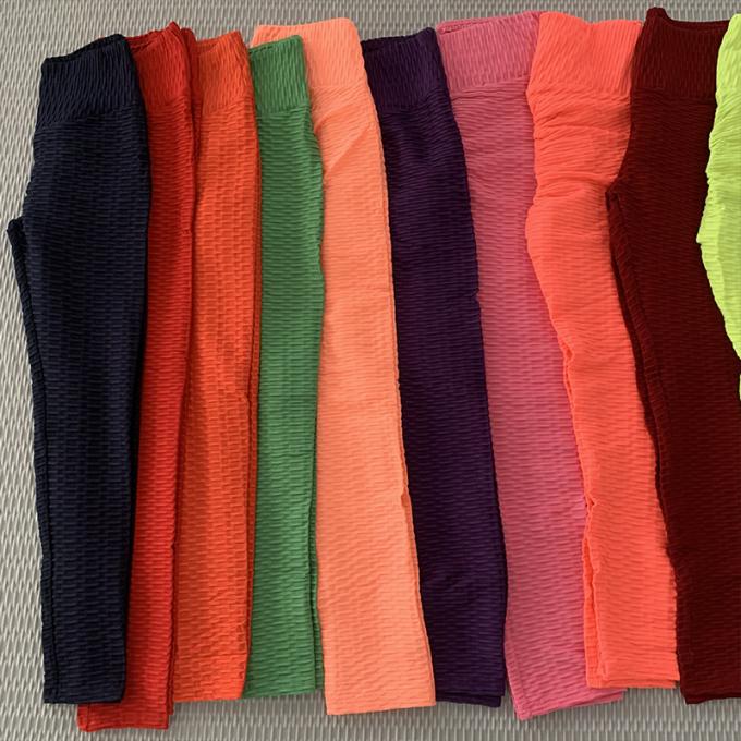 2021 le yoga qu'élevé de taille halète le gymnase sexy camouflent la femme serrée de guêtres de Tik Tok Butt Lift Tik Tok de compression sans couture