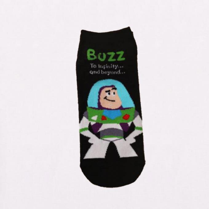 Chaussettes en gros de tube de bande dessinée pour chaussettes d'équipage de coton de mode de chaussettes confortables mignonnes de femmes de nouvelles