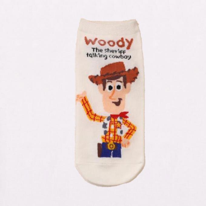 Chaussettes en gros de tube de bande dessinée pour chaussettes d'équipage de coton de mode de chaussettes confortables mignonnes de femmes de nouvelles