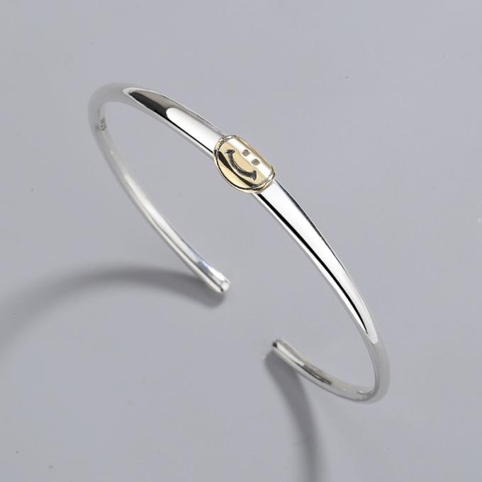 Bracelets de dames de bracelet d'or et ruban coréens en gros Bangae de charmes de Ring Bangle