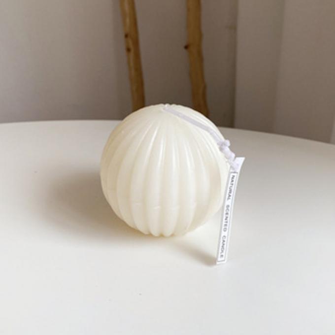 Bougies adaptées aux besoins du client en gros flairées pour cirer la coutume métallisée de marque de distributeur d'Amber Glass Jar Bulk Candles