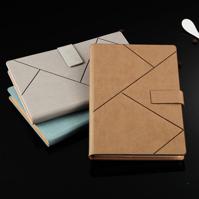 Ligne de serrure de carnet de noir du carnet A5 d'affaires de voyageurs liant les journaux créatifs quotidiens de carnet