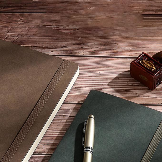 Carnet pointillé réutilisable quotidien de journal de bracelet en cuir de bloc-notes de carnet mou des affaires A5