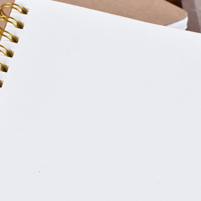 Le trellis fait sur commande réutilisé en gros de livre à couverture dure a rayé le carnet en spirale d'Offic A5 Papier d'emballage de blanc