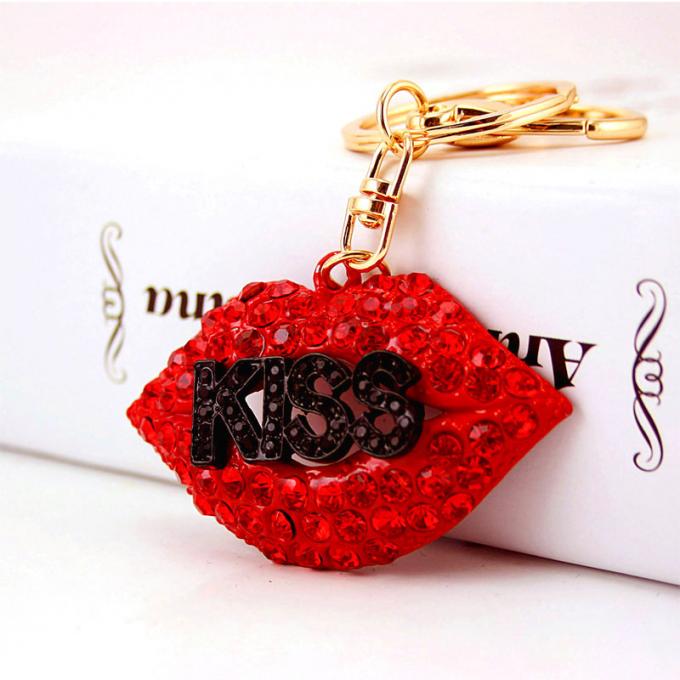 Les dames Diamant-cloutées créatives parfument le métal femelle Crystal Keychain de fausse pierre d'accessoires de sac de chaîne principale de bouteille