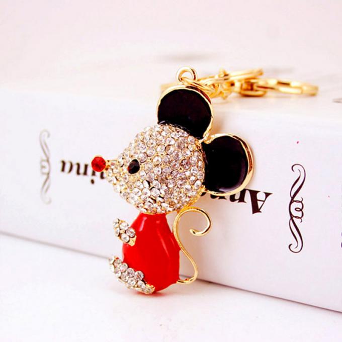 Année du pendant mignon en métal de Diamond Mouse Car Keychain Animal de cadeau de rat en gros parmi nous chaîne principale de fausse pierre