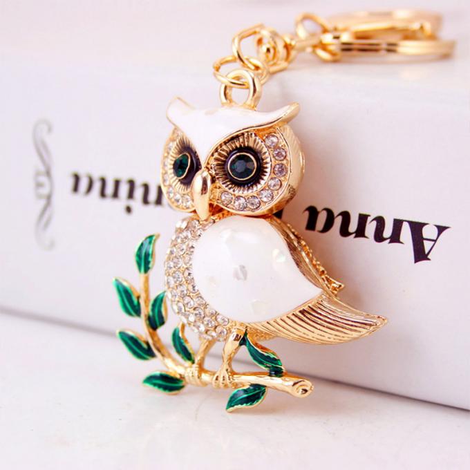 Chaîne principale mignonne animale de voiture en métal de voiture de bracelet de Diamond Owl Car Female Bag Accessories de chaîne principale de concepteurs