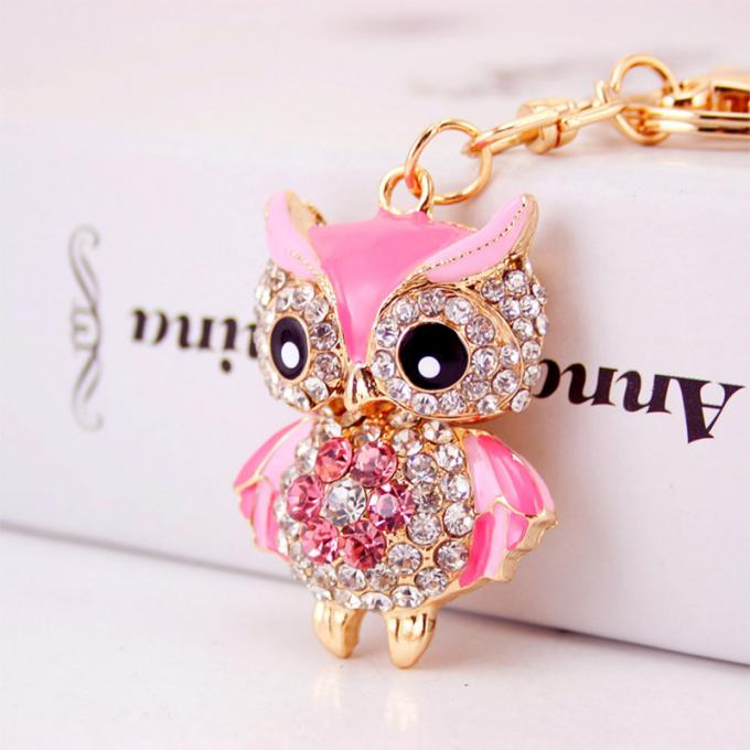 Chaîne principale mignonne animale de voiture en métal de voiture de bracelet de Diamond Owl Car Female Bag Accessories de chaîne principale de concepteurs