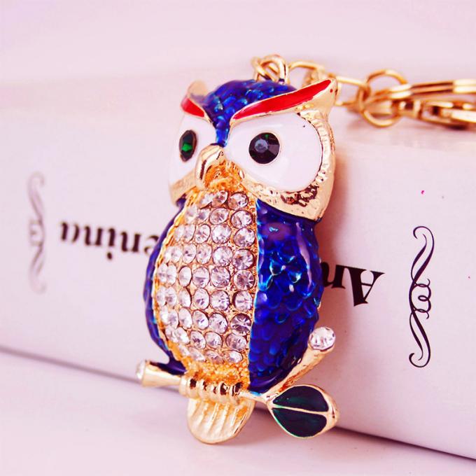 Chaîne principale mignonne animale de voiture en métal de voiture de bracelet de Diamond Owl Car Female Bag Accessories de chaîne principale de concepteurs