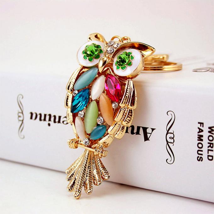Chaîne principale mignonne animale de voiture en métal de voiture de bracelet de Diamond Owl Car Female Bag Accessories de chaîne principale de concepteurs